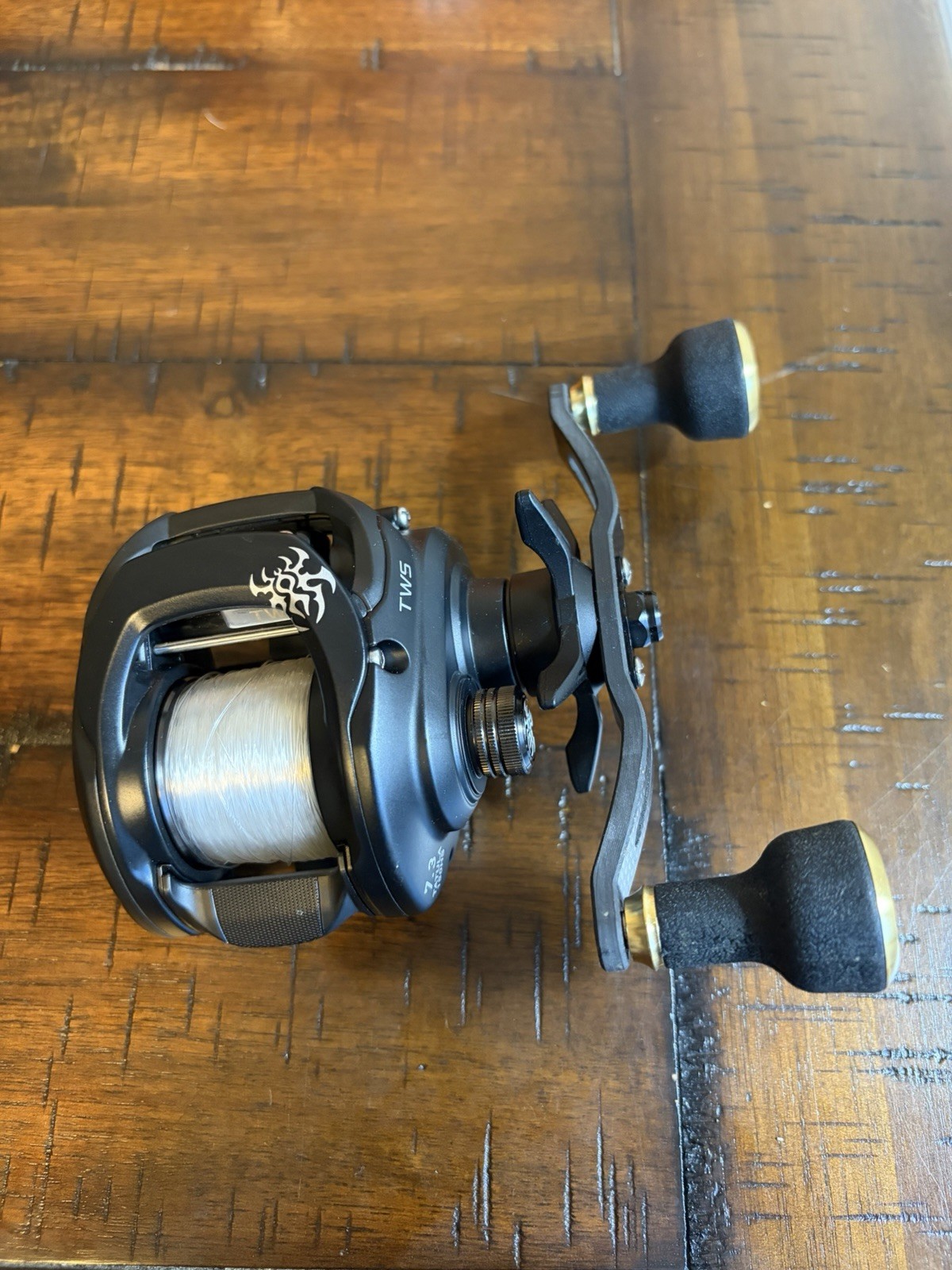 Daiwa Tatula 150 7.3:1 Baitcast Fishing Reel Right Hand with box upgraded handle