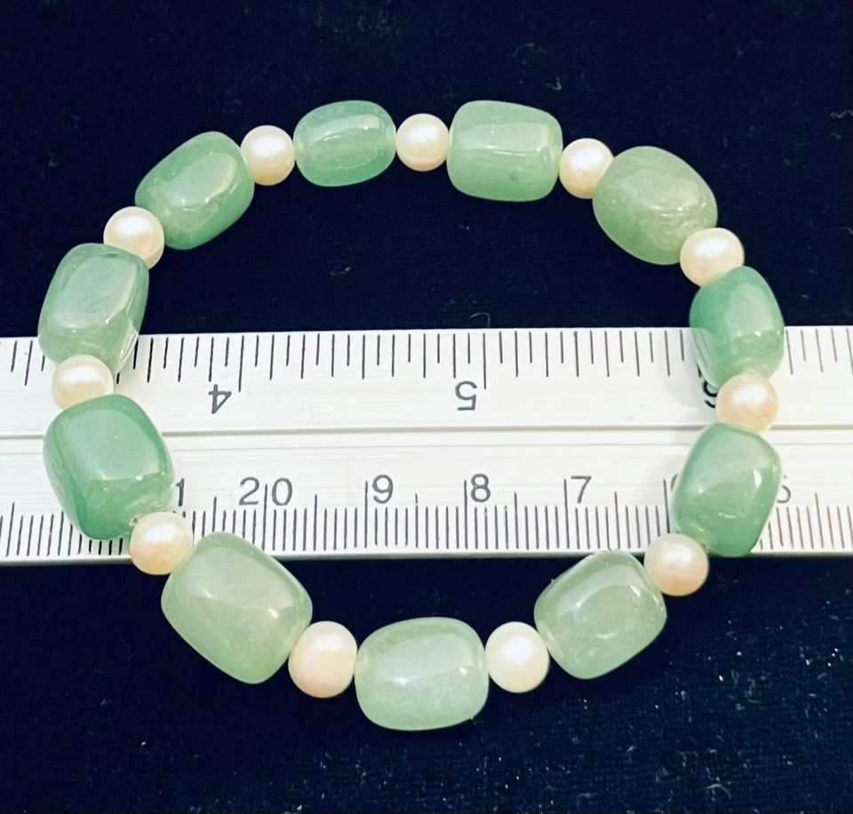 Natural Freshwater Pearl & Green Aventurine Bracelet Beads Beaded Stretch 7.5" - Image 2 of 4