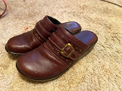 Born Women's US 8 Brown Leather Slip-On Clog Mules Buckle Studded Wedge