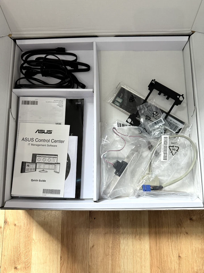 ASUS Pro C621-64L SAGE Motherboard,- opened never used - Image 4 of 4