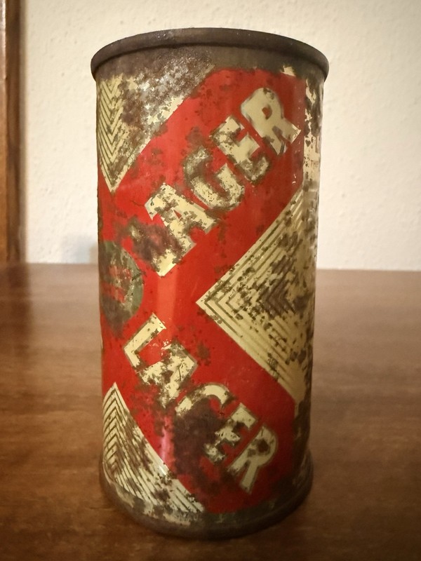 Lucky Lager Flat Top Beer Can