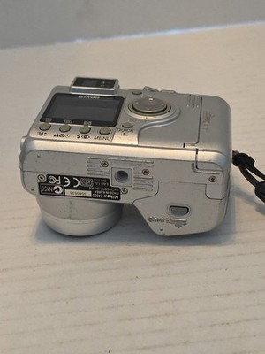 Nikon COOLPIX 4300 4.0MP Digital Camera Extra Battery Charger