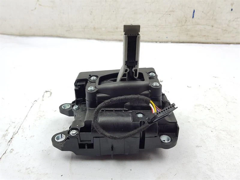 2015 ON MK5 B9 AUDI RS4 S-TRONIC TIPTRONIC AUTOMATIC GEAR SELECTOR 8W2713041M - Image 3 of 4