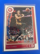 2021-22 Panini NBA Hoops Trae Young Base #138 {BOX 22 A1}