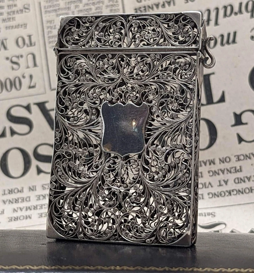 Antiguo estuche de tarjeta de plata con patrón de filigrana victoriana ""María 6 de abril de 1839 Foto 3 de 4