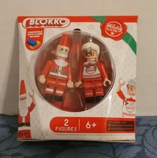 NEW Blokko Christmas Holiday Santa & Mrs. Santa Claus Mini Figure Set