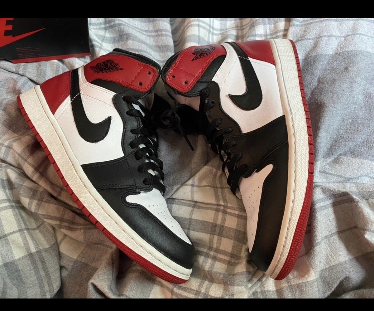 Size 10 - Jordan 1 Retro High OG Black Toe 2013 887224353996 Size 10 - Jordan 1 Retro High OG Black Toe 2013 887224353996