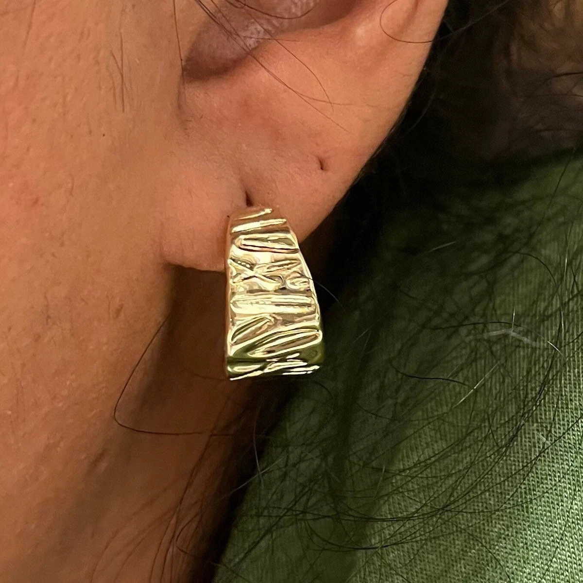 14k Gold plated chunky wide hoop earrings gold textured small hoops wide wave