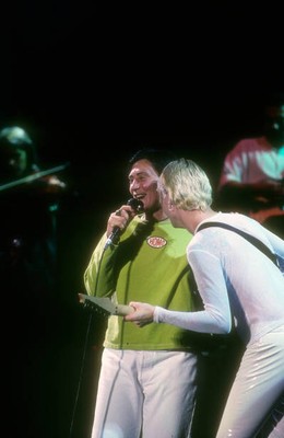 Kd Lang performs in concert on August 29 1996 in Wantaugh New York Old Photo 22