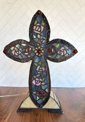 Dale Tiffany Flora Tiffany-Style Stained Glass Cross Accent Lamp