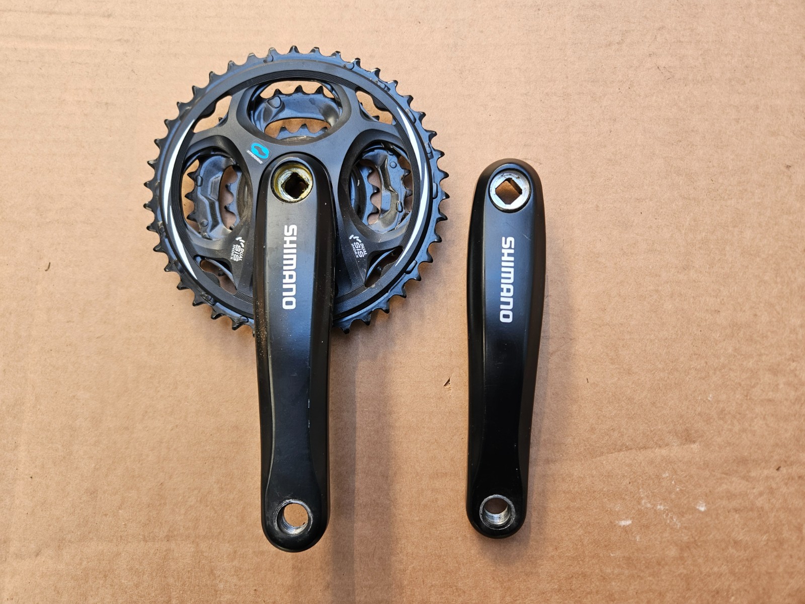 Shimano FC-M311 Triple Mountain Bike Crankset 170mm 42/32/22 Black 7 8 Speed