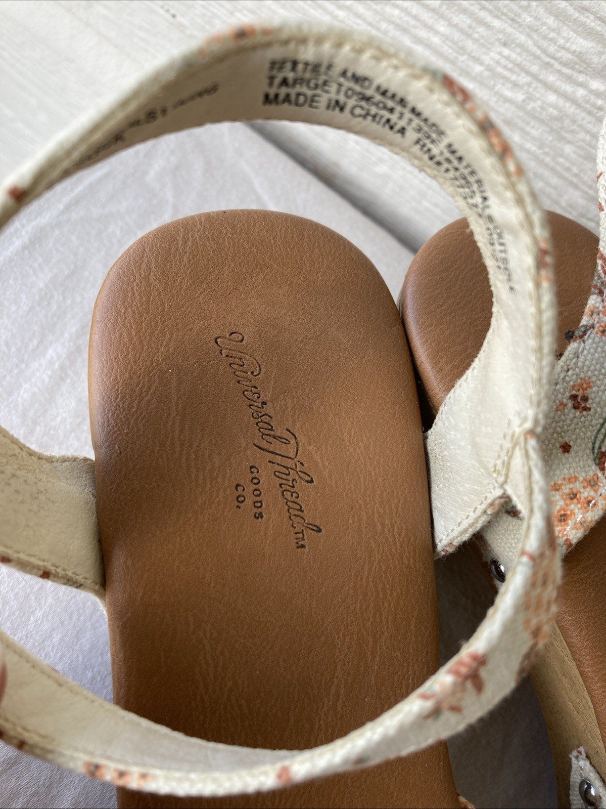 Universal Thread Platform Sandals Cream Floral Ca… - image 5