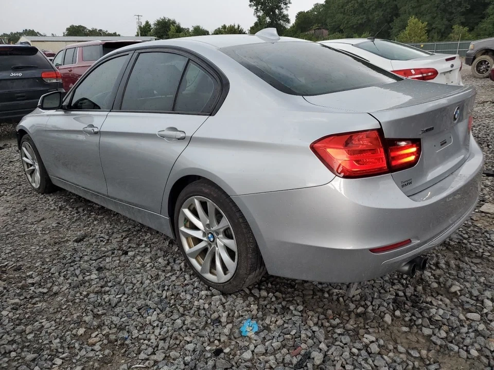 (LOCAL PICKUP ONLY) Fuel Tank Sedan N26 Engine Sulev Fits 12-16 BMW 328i 2573358 Foto 2 de 4