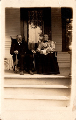 RPPC 1907 Man Wife Sitting On Front Porch Real Photo Unidentified Postcard 2G