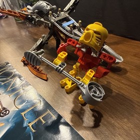 Bionicle Jaller & Gukko 8594 with Manual.  100% Complete Guaranteed