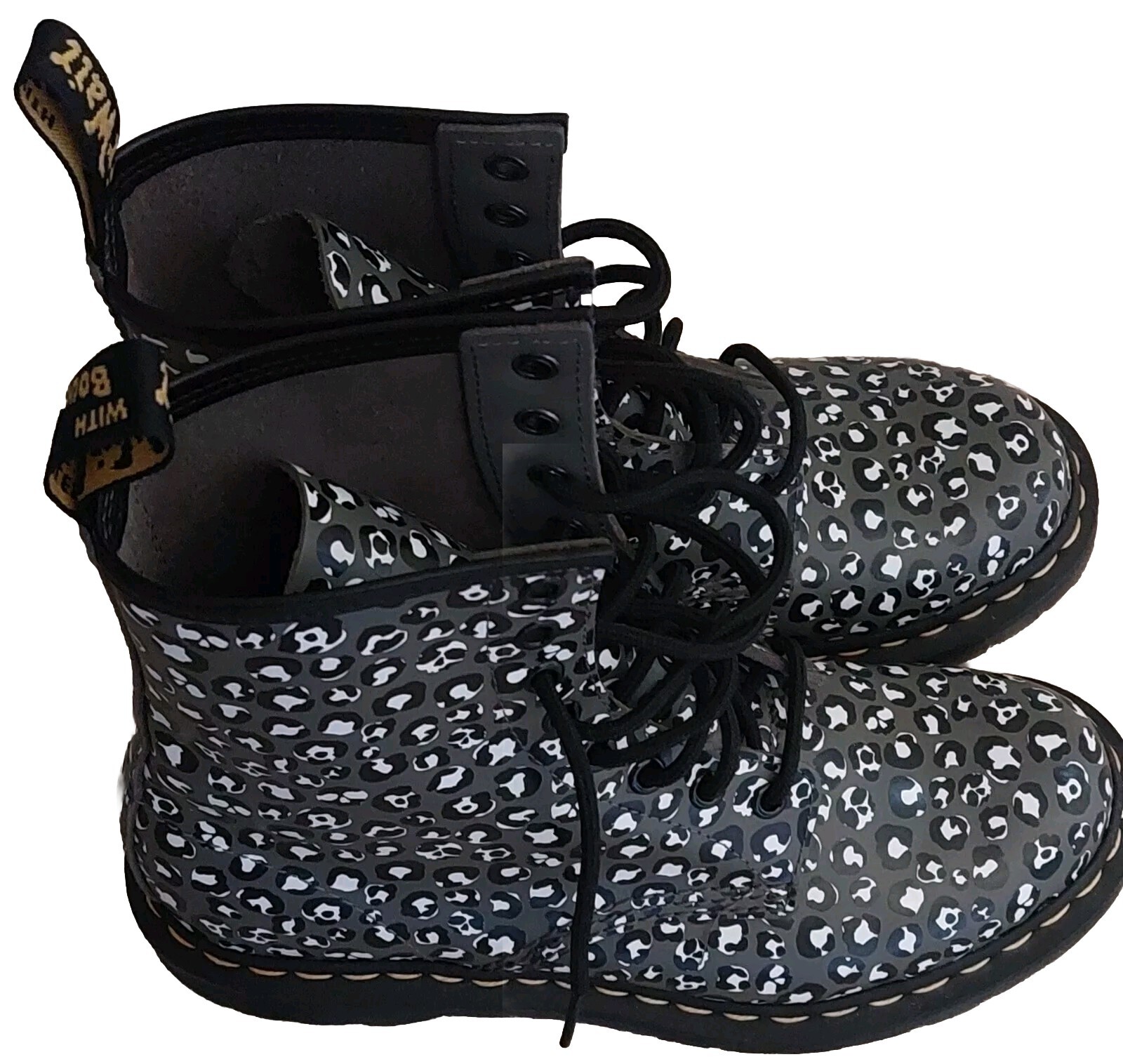 Doc Martens 1460 Womens  Loud Leopard Print Smooth Leather Lace Up Boots Size 8 image 2