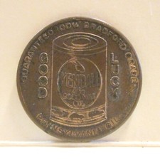 1940s KENDALL MOTOR OIL GOOD LUCK TOKEN, 1 inch diameter