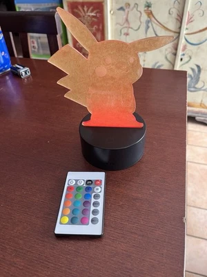 Lampada pikachu