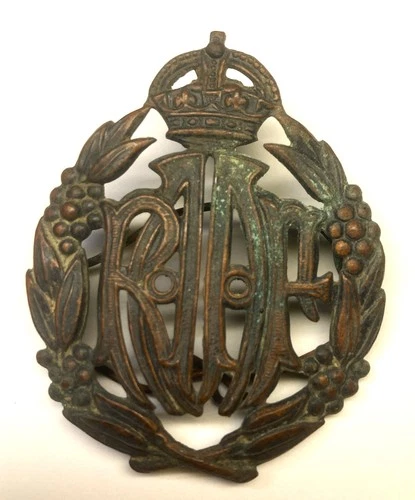 WW2 RAAF, Royal Australian Air Force Military Brass Cap Badge