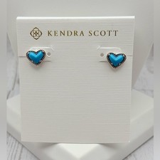 New Kendra Scott Blue Heart Stud Earrings