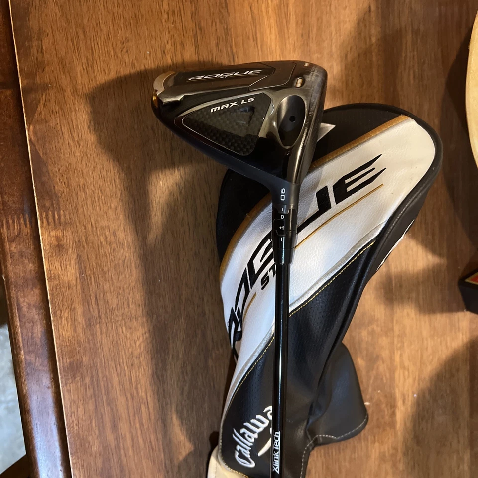 Driver para diestros Callaway Rogue St Max LS 9,0 grados Tensei blanco rígido flexible Foto 2 de 4