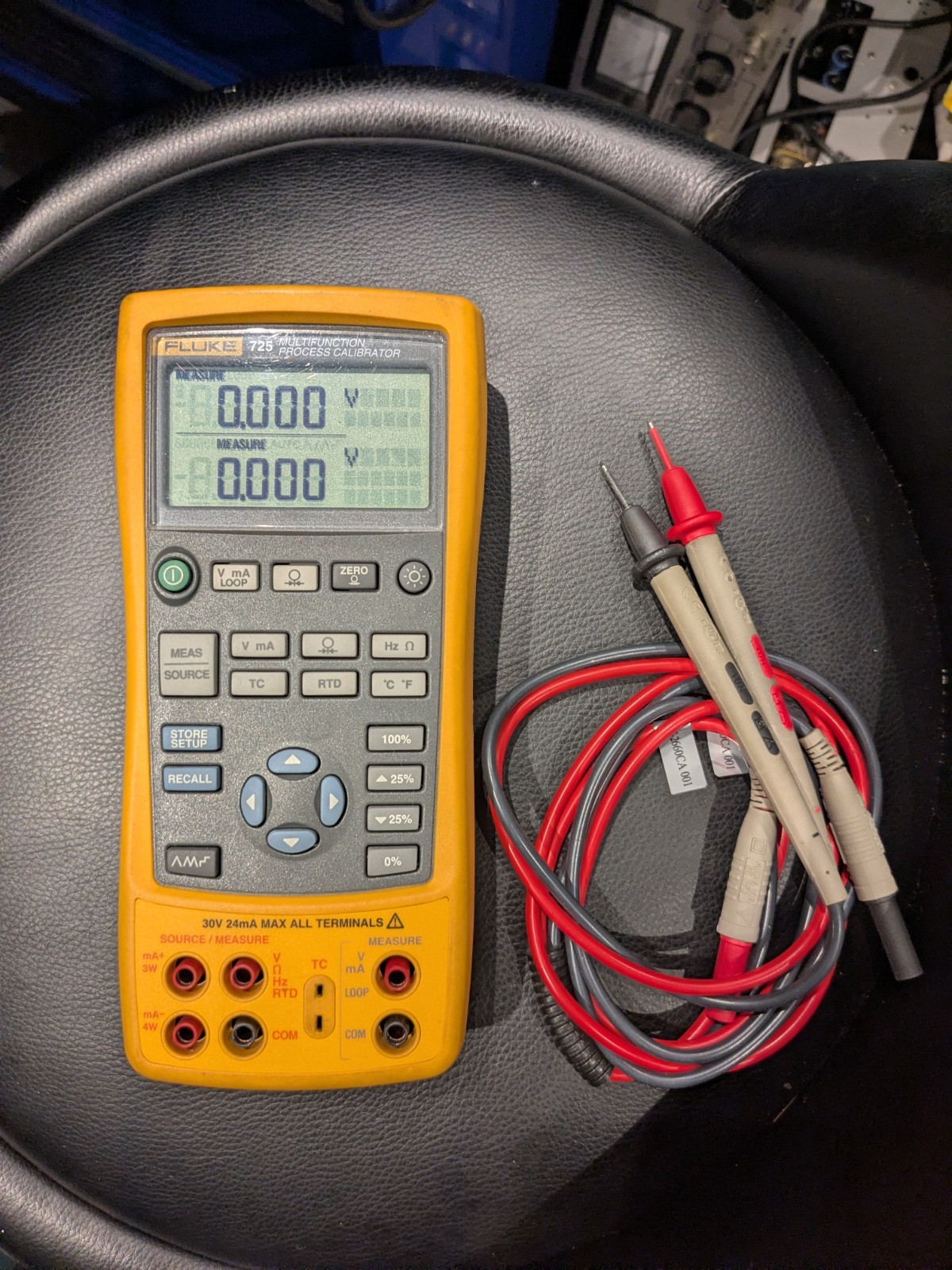 Fluke 725 multifunction process calibrator, exc. working condition
