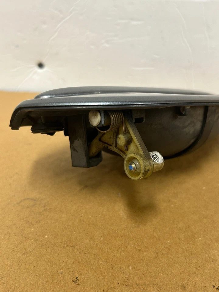 Manija de puerta exterior trasera izquierda Honda Odyssey 1999-2004 #P31 Foto 3 de 4