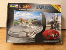 Revell 09032 Light+Sound Tornado Diorama Set 1:72