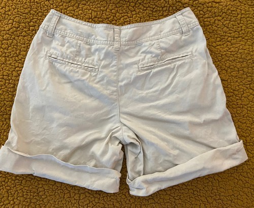 Limited Too Girls Size 14 Khaki ( 26" W x 6" inseam ) Shorts with Pockets - Picture 6 of 6