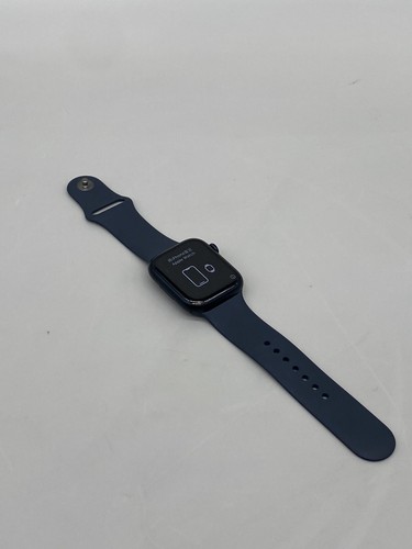 Apple Watch Series 8 GPS + Cellular 45 mm boîtier en aluminium minuit avec bracelet - EXCELLENT - Photo 7 sur 7