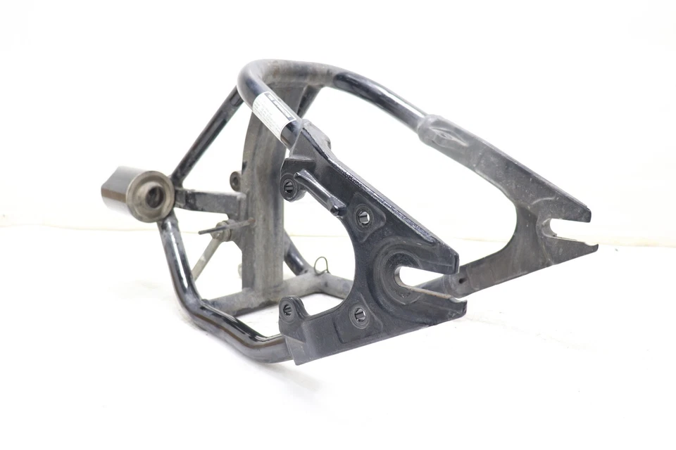 2004 YAMAHA V STAR 1100 SWINGARM - Изображение 3 из 4