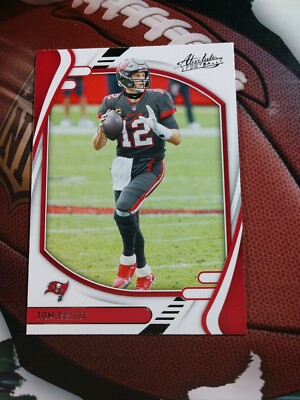 TOM BRADY 2021 Absolute Football #91 TAMPA BAY BUCCANEERS