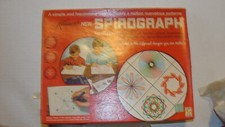 VINTAGE KENNER'S NEW SPIROGRAPH DRAWING PATTERN SET