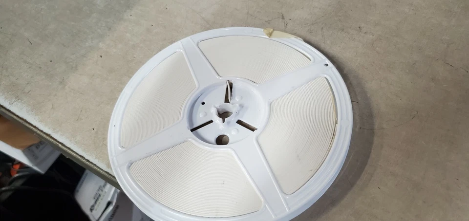 Reel of 4000 EPCOS NTC thermistor B57351V5103J 60V 9 0603 10K J60 B-4000 - Image 3 of 3