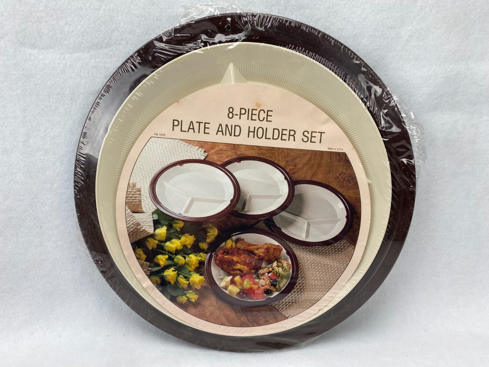 Vintage Paper Plate Holders Brown Plastic Camping Picnic 8 piece Set