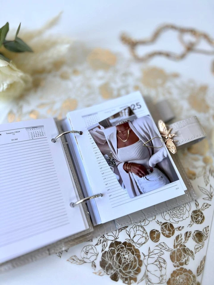 White Milk leather notebook cover A7 6 rings mini wallet, Mini Planner Binder. - Image 4 of 4