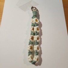 Floral Design Keychain 7"