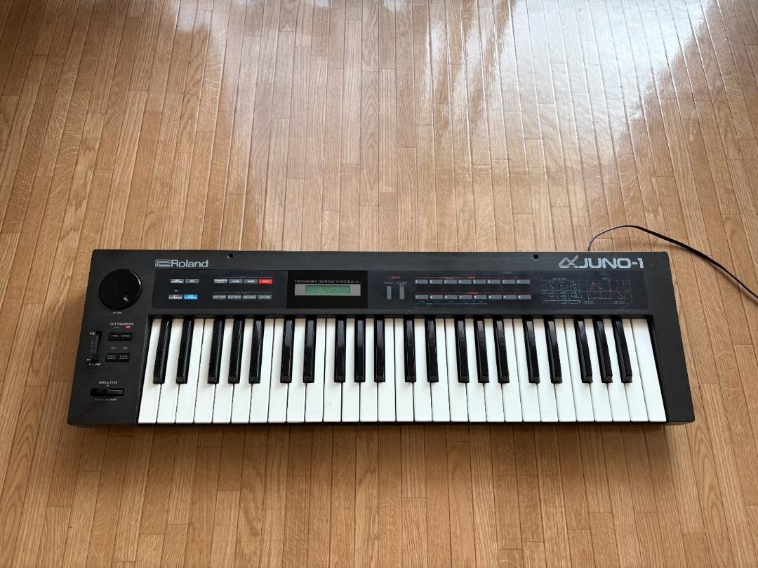 Roland JUNO-1 キーボード s-l1200.jpg