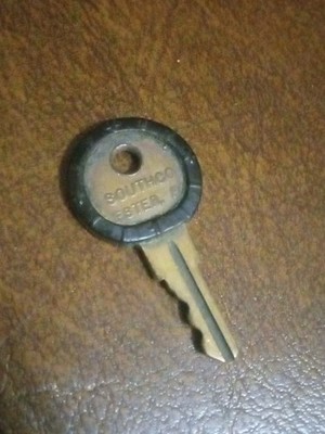 Vintage South Co Easter PA Brass Key Very Unique Rare Border USA Old Neat USA 