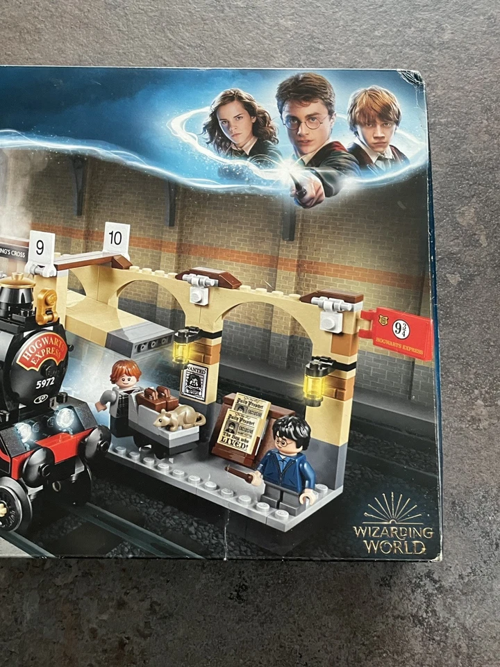 LEGO Harry Potter - 75955 - Hogwarts Express - New, Sealed, Retired. - Image 4 of 4