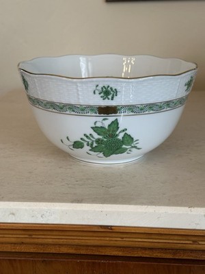 Rare Herend Hungary Porcelain Green Chinese Bouquet Hand Painted Serving Bowl