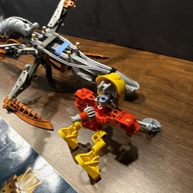 Bionicle Jaller & Gukko 8594 with Manual.  100% Complete Guaranteed