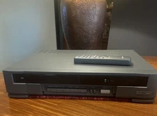 Mitubishi HS-U36 Video Cassette Recorder With Remote | Powers On Untested