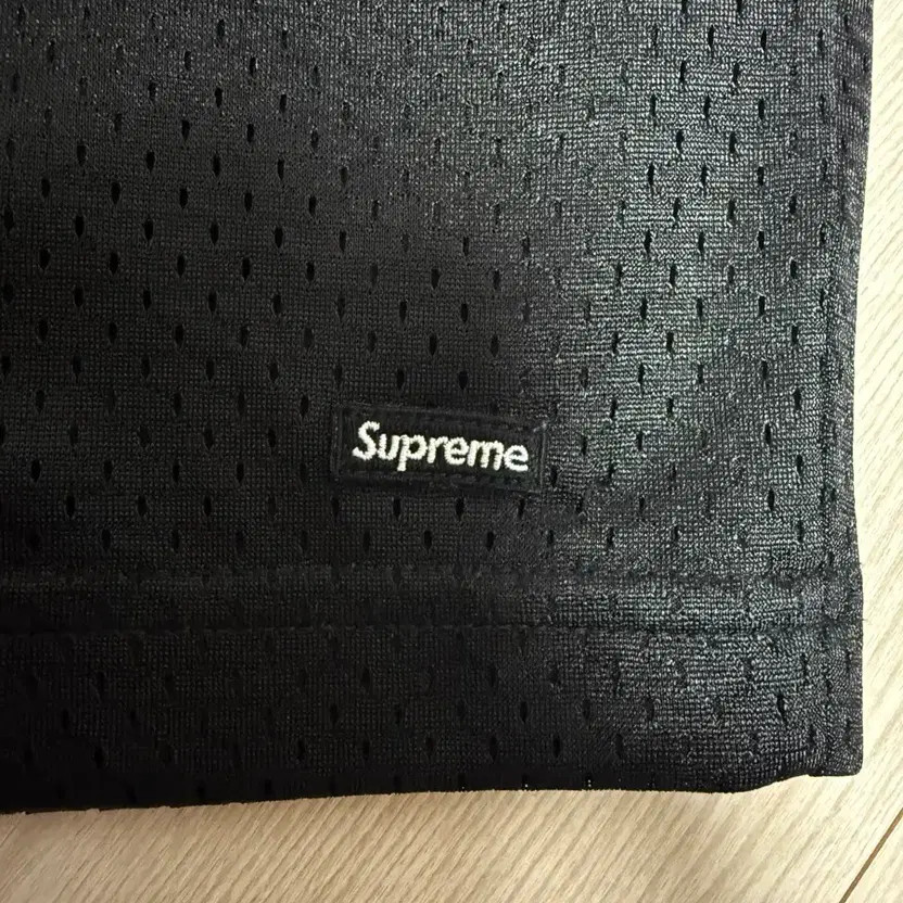 Supreme Small Box Mesh Shorts Black XL New Condition thumbnail 4
