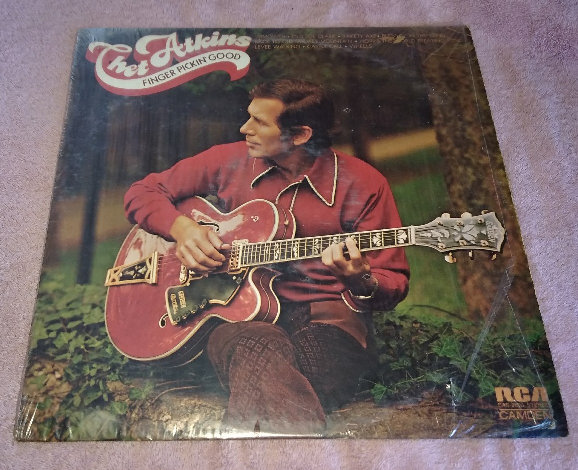 Finger Pickin' Good LP Chet Atkins RCA Camden 1972 Shrink Wrap Yakety