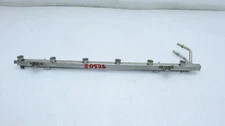 96-99 BMW Z3 ROADSTER 2.8L M52 ENGINE MOTOR FUEL INJECTION RAIL RAMP S0526