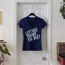 NWOT LETTUCE TURNIP THE BEET Women's Purple V-Neck T-Shirt MD Made in USA
