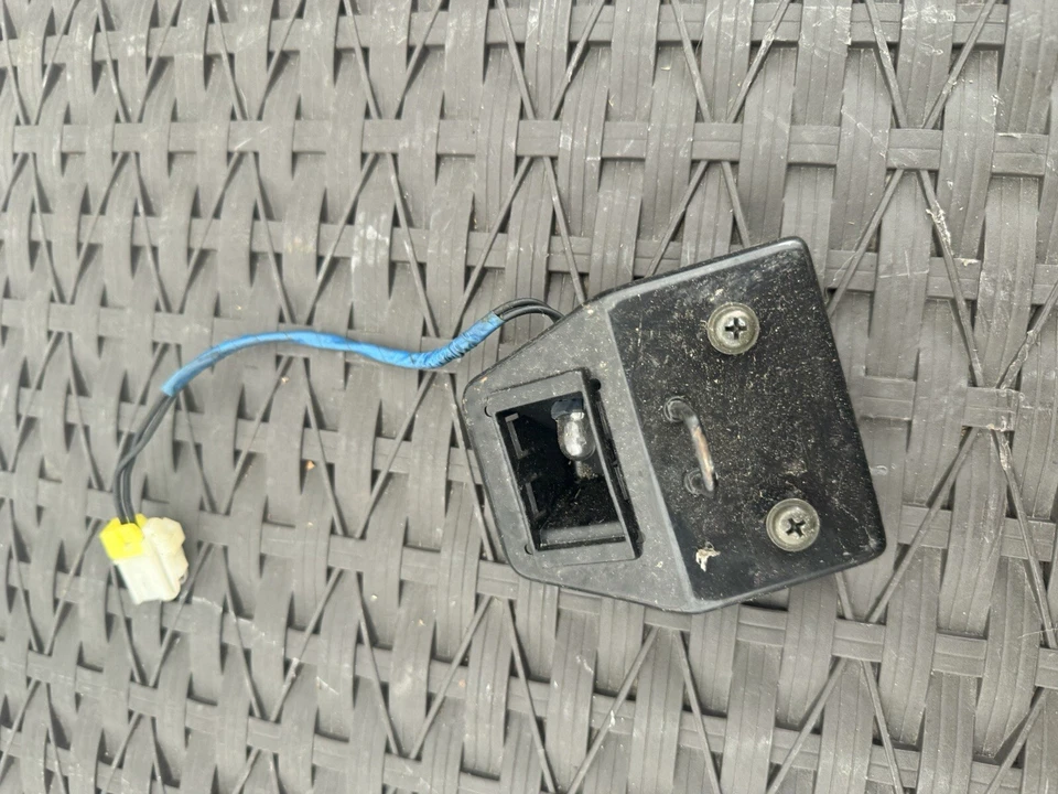 89-94 Nissan 240sx S13 Guantera Pestillo/Compartimiento Luz Carga con arnés OEM Foto 2 de 2