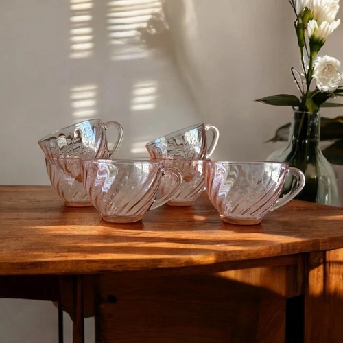 VTG Arcoroc France Pink Swirl Rosaline Glass Tea/Coffee Cups Set of 6 Mugs Punch