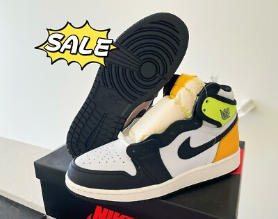 🔥 GS Size 5.5/ 7 W- Nike Jordan 1 Retro High OG Volt 575441-118